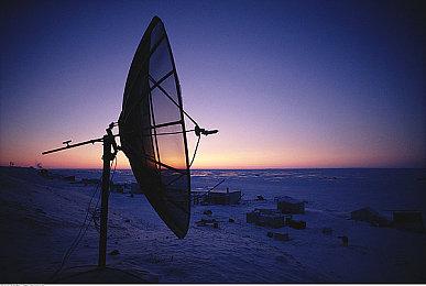 回合制卡牌战略游戏《狭间骑士》现已正式发售 获特别好评